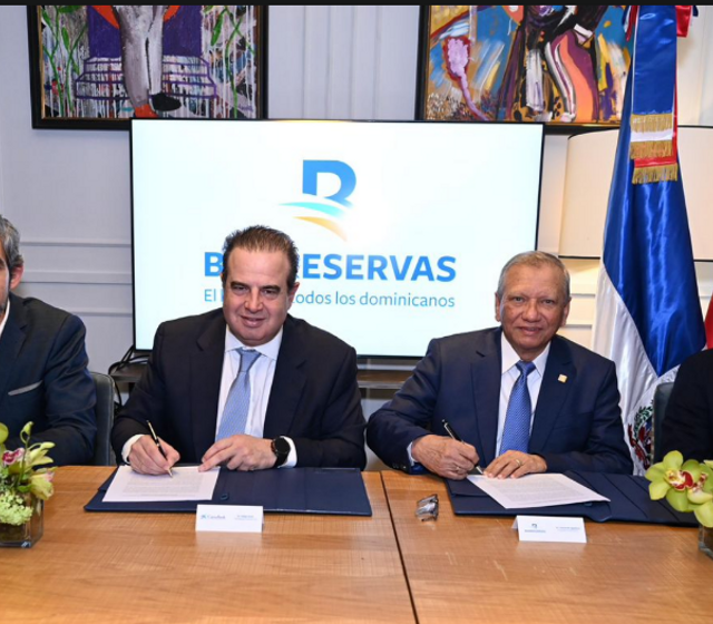 Banreservas y CaixaBank de España renuevan acuerdo para el envío de remesas