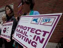Corte Suprema de EE.UU. permite provisionalmente restricciones de Trump al voto por correo