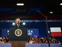 Trump afirma en mitin en Texas que Venezuela podría convertirse "quizás algún día, pronto" en el estado número 51 de EE.UU.