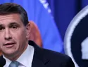 Senado de EE.UU. confirma a Todd Blanche como fiscal general pese a críticas demócratas