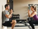 El entrenamiento de fuerza ayuda a proteger músculos y huesos, afirma entrenador