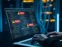Reino Unido, Estados Unidos y Países Bajos alertan sobre campaña de ciberespionaje iraní contra disidentes y periodistas