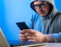 ¿Qué puede hacer un ciberdelincuente con mi número de teléfono?