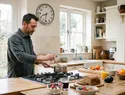 Estudio francés vincula el desfase de horarios de comida entre semana y fin de semana con mayor riesgo cardiovascular