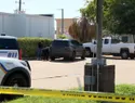 Investigan cómo un hombre terminó con ambas piernas fracturadas tras ser atropellado por un vehículo de ICE en Houston
