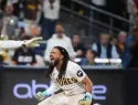 Tatis Jr. y Machado jonronean en el arranque de la serie; Padres blanquean 8-0 a Cachorros