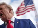 Aprobación de Trump cae a 33% a dos semanas de las legislativas, según encuesta