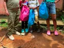 IFB y Fundación AYO entregan mochilas y útiles escolares a niños de escasos recursos
