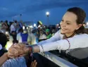 Multitudinaria caravana acompaña a María Corina Machado hasta Caracas tras su regreso a Venezuela
