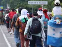 Nueva caravana migrante parte de Tapachula hacia Estados Unidos y el norte de México
