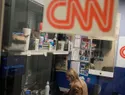 CNN, MS NOW y Politico piden a un juez mantener su acceso a la Casa Blanca
