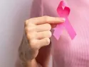 Oncólogo destaca que la detección temprana del cáncer de mama mejora el pronóstico de las pacientes