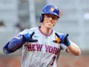 Azulejos vencen 2-1 a Medias Rojas y les propinan tercera derrota al hilo; Mets superan a Bravos 8-5