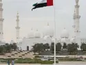 Emiratos Árabes Unidos suspende todo comercio con Irán tras presunto ataque