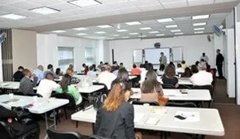 Instituciones realizan seminario a favor del emprendimiento social