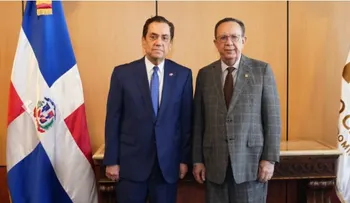 Valdez Albizu recibió visita embajador Tony Raful y estudiantes meritorios de origen dominicano en España