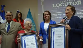Círculo de Locutores reconoce a María Cristina Camilo y Jatnna Tavárez