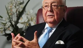 Medina acepa la renuncia de los Castillo y designa a sustitutos 