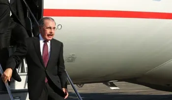 Presidente Medina regresa de Costa Rica