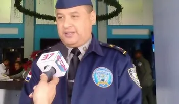 Policía dice homicida realizó todos los disparos en la escena del crimen 