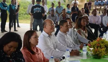 José García invitado de honor Feria Tecnológica politécnico Aragón de Los Guaricanos