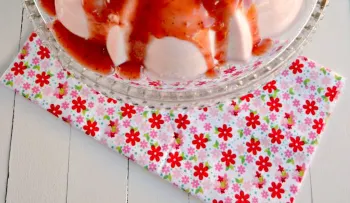 Un pastel de cereza rápido de preparar en el mundo, además de increíblemente delicioso (VIDEO)