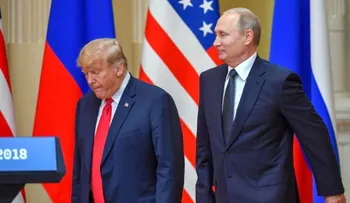 Trump dice que tendrá otra reunión con Putin y tilda a los medios de "enemigos de la gente"