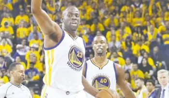 Thompson y Green conducen a Golden State; Miami avanza