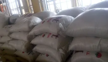 Incautan 2,5 toneladas de arroz "plástico" en Nigeria