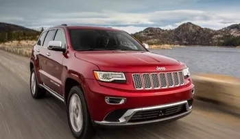 Alertan vehículos Grand Cherokee presentan errores en el sistema de parqueo automático 