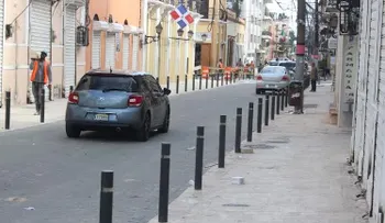 Bolardos instalados en Ciudad Colonial apuestan a protección peatonal 
