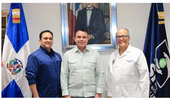 SNS juramenta nuevas autoridades de salud pública