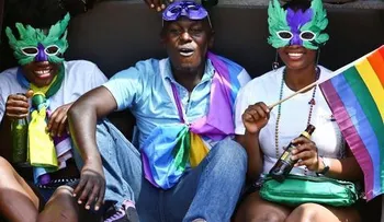 Uganda: Homosexuales celebran fin de ley anti gay 