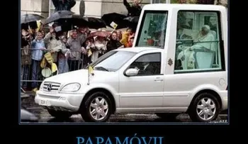Francisco rechaza su papamóvil antibalas: "A mi edad no tengo mucho que perder"