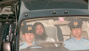 Japón ejecuta al líder y a otros siete miembros del culto Shoko Asahara por ataque con gas sarín en 1995