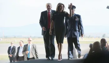 Lo que aprendimos de Melania Trump en su primer viaje internacional