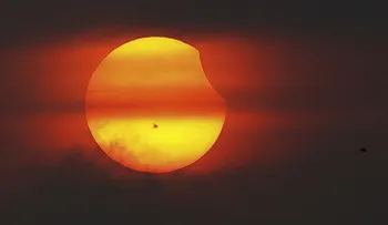 Contemple el "gran eclipse solar total americano", el espectáculo del siglo