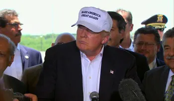 ¿Cuántos hispanos en EE.UU. ven con malos ojos a Trump?