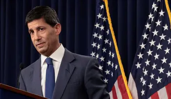 Kevin Warsh advierte que la inflación sigue siendo preocupante y no descarta nuevas subas de tasas