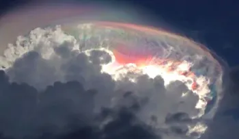Una misteriosa nube del 'final de los tiempos' desconcierta a los costarricenses