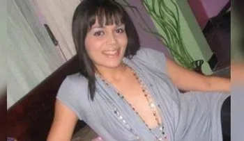 Apresan profesora por tener relaciones sexuales con estudiante de 14 años