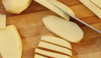 Crujientes papas fritas sin una gota de grasa, ¡y tan fáciles de preparar ! 