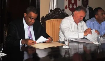 Experto municipal afirma Pacto firmado por los partidos garantiza impunidad 