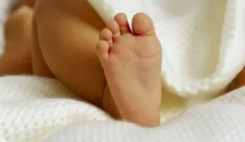 ¿Está bien dejar llorar a los bebes hasta que se queden dormidos?