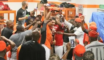 Toros vencen a Estrellas y clasifican; quedan eliminados Águilas y Gigantes 