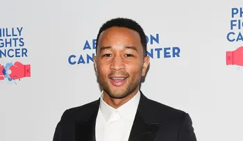 John Legend critica a Paul Ryan por un tuit sobre el Día del padre mientras familias de inmigrantes son separadas