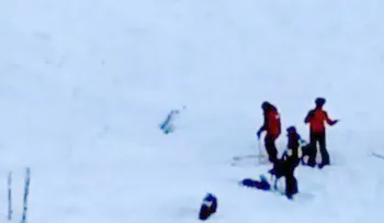 Al menos cuatro personas muertas y otras bajo la nieve en una localidad en los alpes franceses