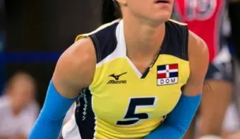 Brenda Castillo, dominicana elegida la Mejor del Mundo