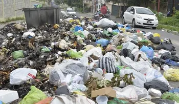 Basura arropa a San Cristóbal por deudas con empresa