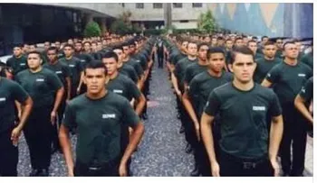 Iglesia Pare de Sufrir prepara en Brasil un ejército para matar ateos y gays